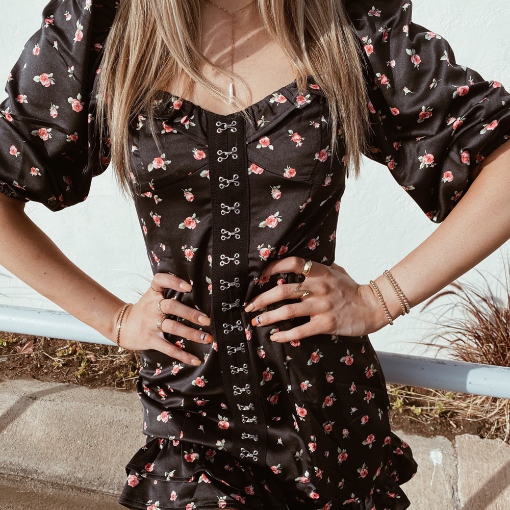 Floral dress - Picture 7 of 7